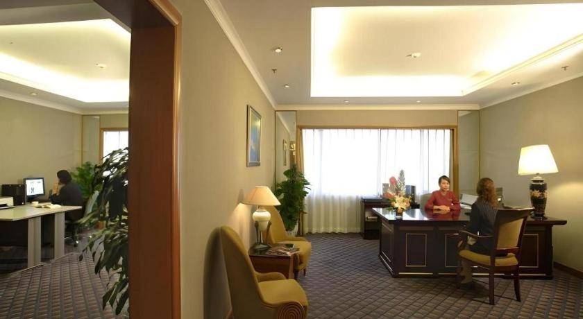 Capital Hotel Peking Exteriör bild